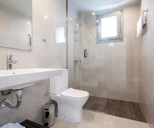 Smaragdi * העיירה קוס